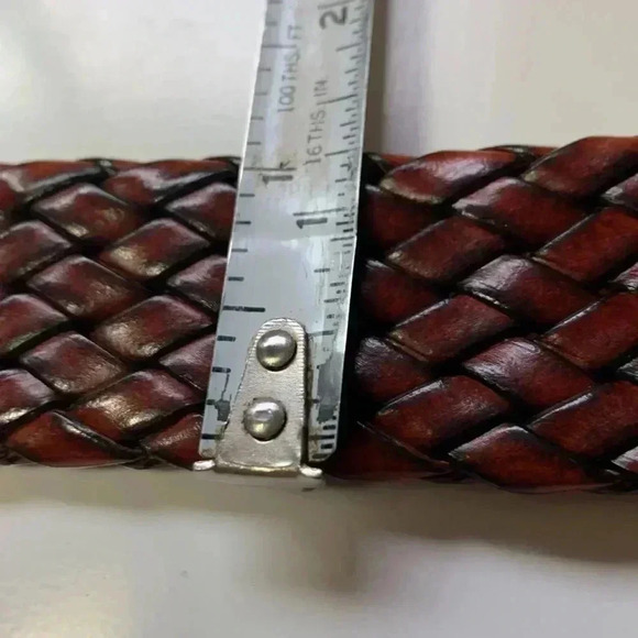 National Geographic  100% leather belt from 2008, reddish brown, silver buckle - Picture 6 of 9